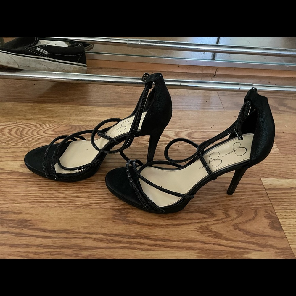 Jessica Simpson black heels